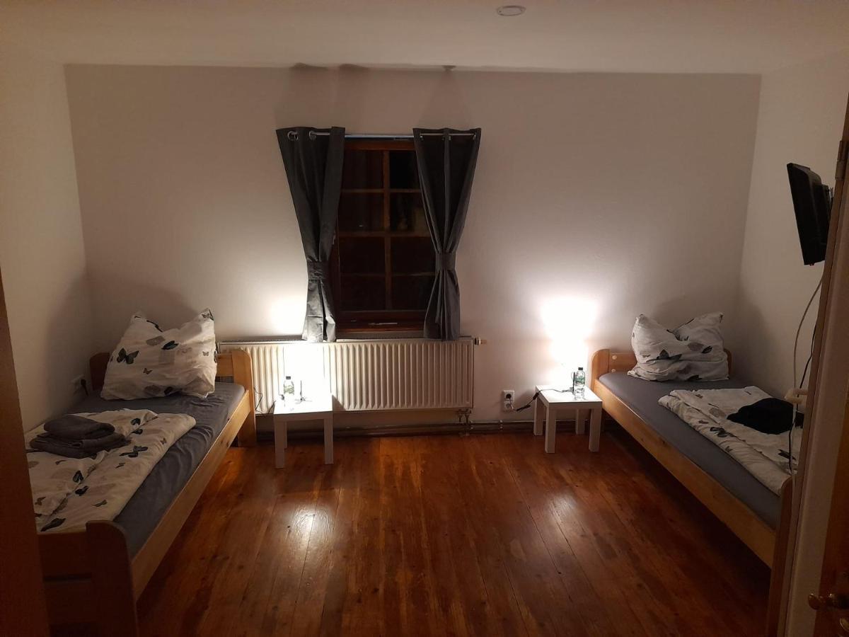 Pension Schwalbenhof Gestut Bartos Lommatzsch Exteriér fotografie